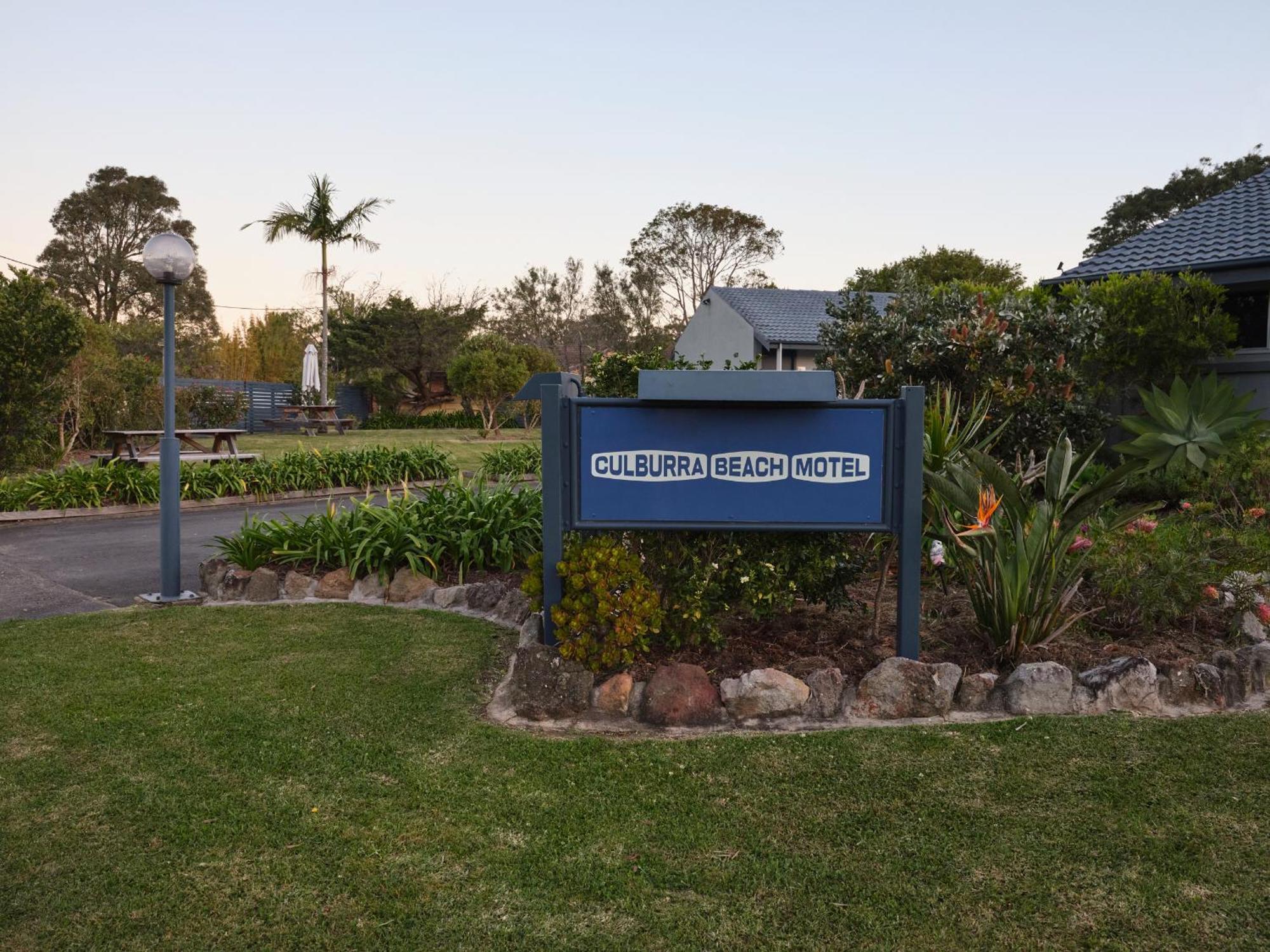 Culburra Beach Motel Exterior photo